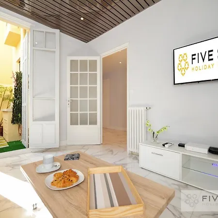 Gioia Five Stars House * Νίκαια