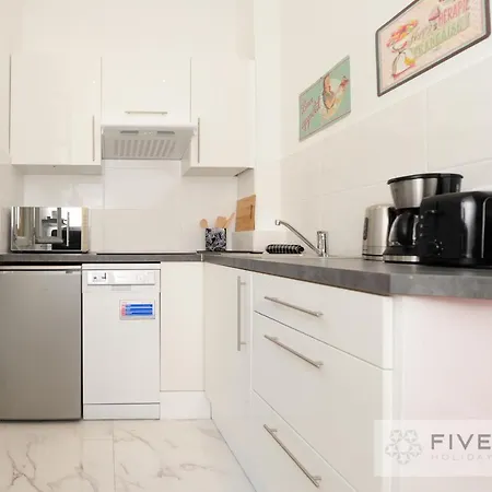 Apartment Gioia Five Stars House