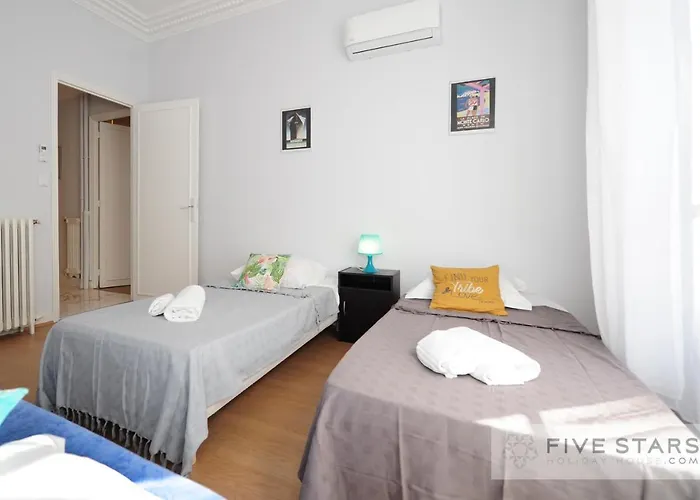 Gioia Five Stars House