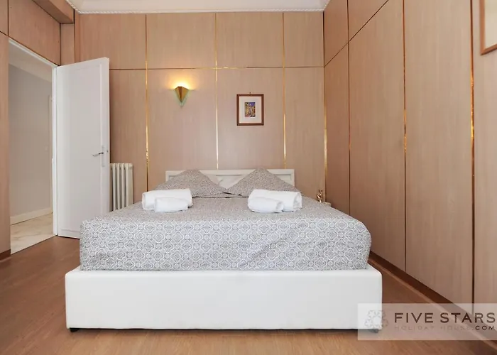 Gioia Five Stars House * 尼斯