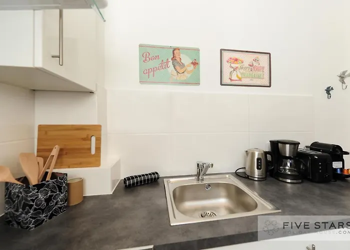 Gioia Five Stars House *