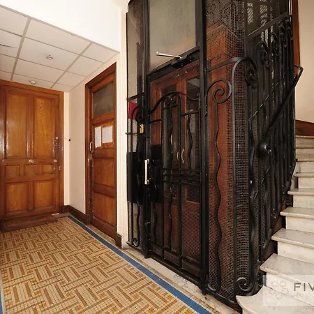 Gioia Five Stars House Apartmán Nice